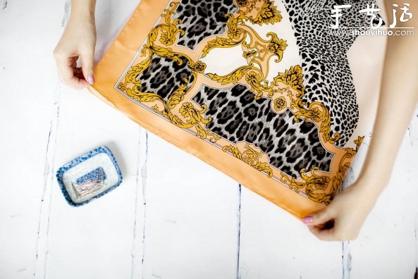 圍巾DIY土耳其風(fēng)格裙子的手工教程 -  www.rpnrmr.com
