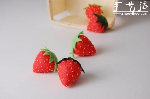 手工布藝DIY制作草莓 -  www.rpnrmr.com