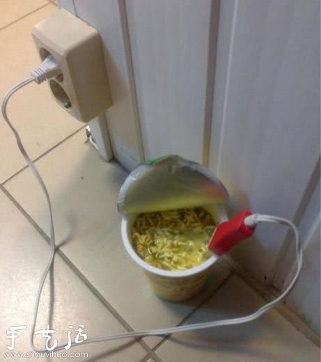 用熱得快泡方便面 -  www.rpnrmr.com