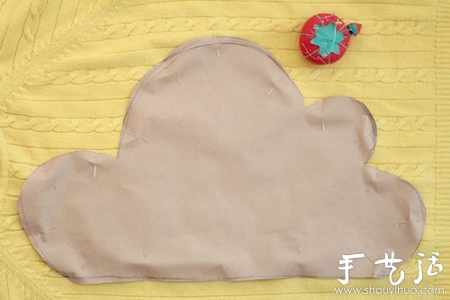 小清新云朵靠枕手工制作 -  www.rpnrmr.com