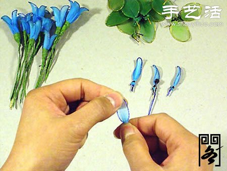 絲襪花矢車草的制作方法 -  www.rpnrmr.com