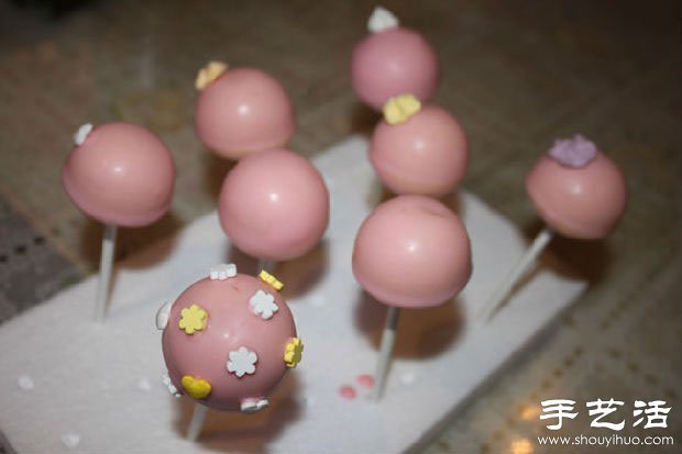 可愛棒棒糖蛋糕的做法 -  www.rpnrmr.com