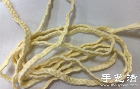 綢帶+熱熔膠 手工制作可愛家居拖鞋 -  www.rpnrmr.com
