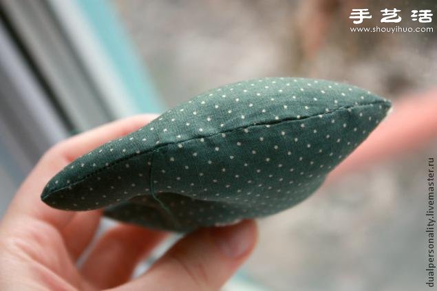 手工布藝貓咪靠枕/抱枕/玩偶/掛件制作圖解 -  www.rpnrmr.com