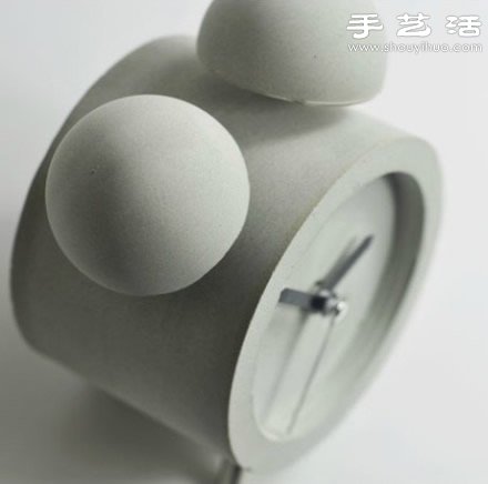 DIY充滿現代工業(yè)氣息的混凝土鬧鐘 -  www.rpnrmr.com
