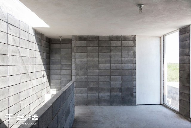混凝土塊堆成的小屋 Modern Box House -  www.rpnrmr.com