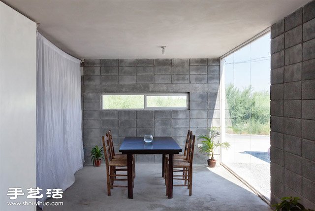 混凝土塊堆成的小屋 Modern Box House -  www.rpnrmr.com