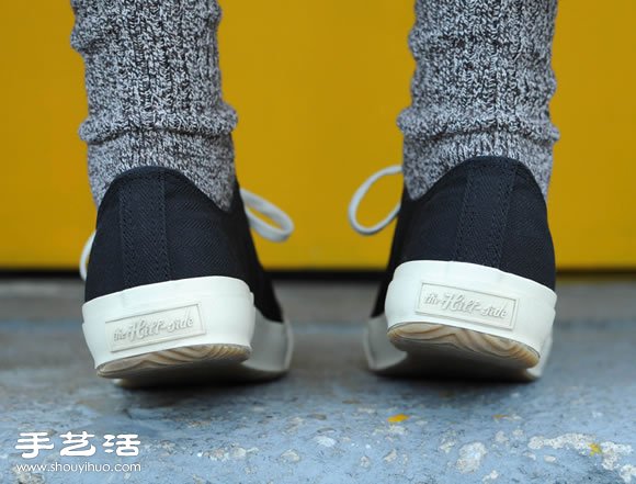The Hill Side推出的秋冬帆布平底鞋 -  www.rpnrmr.com