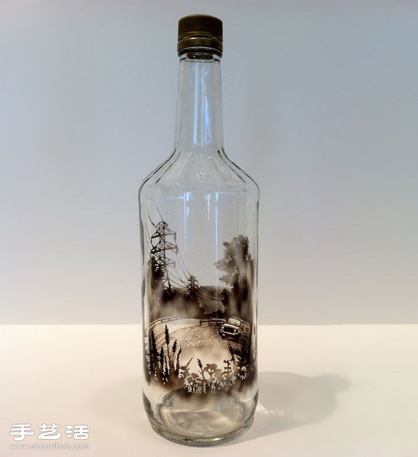 玻璃瓶?jī)?nèi)壁上畫出逼真的煙熏畫 -  www.rpnrmr.com