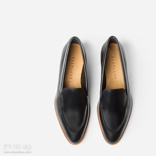 極簡設(shè)計零死角的經(jīng)典 loafer 女鞋設(shè)計 -  www.rpnrmr.com
