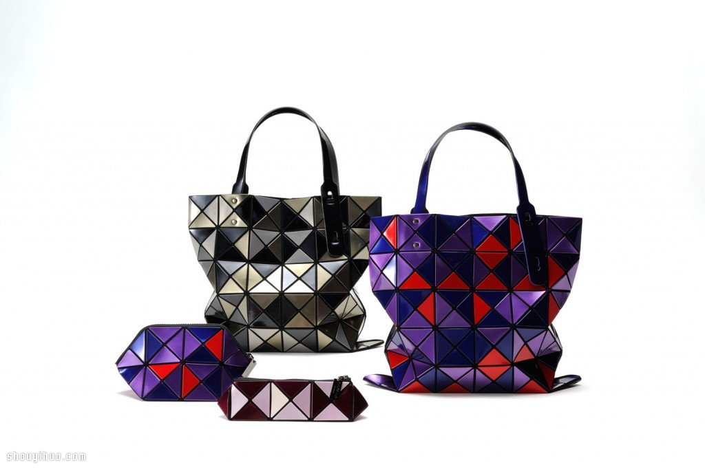 三宅一生 BAOBAO BAGS 的魔術(shù)方塊穿搭術(shù) -  www.rpnrmr.com