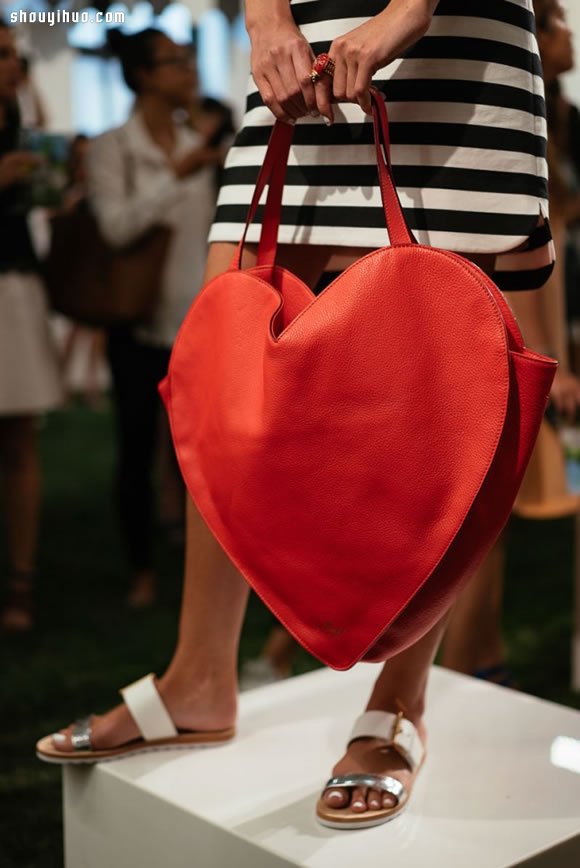 Kate Spade 2015花園及動(dòng)物為靈感春夏包款 -  www.rpnrmr.com