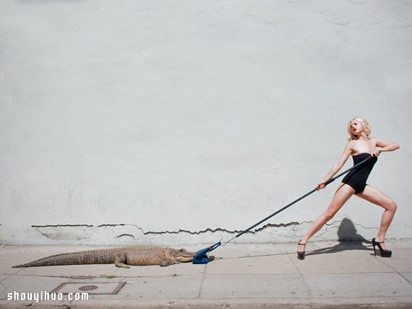 Tyler Shields 反時(shí)尚創(chuàng)意攝影圖集 -  www.rpnrmr.com