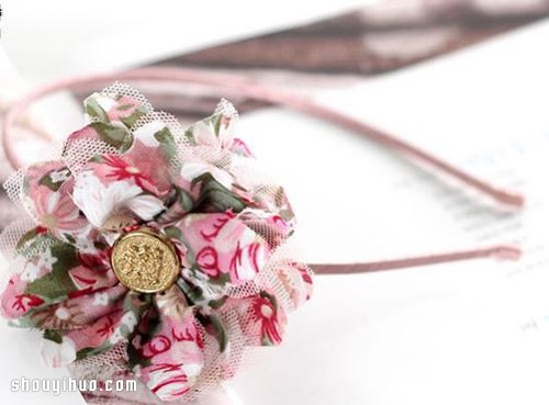 唯美風(fēng)布花發(fā)箍手工制作方法圖解教程 -  www.rpnrmr.com