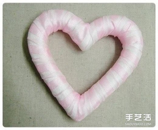 婚禮用漂亮愛心掛飾布藝手工制作圖解教程 -  www.rpnrmr.com