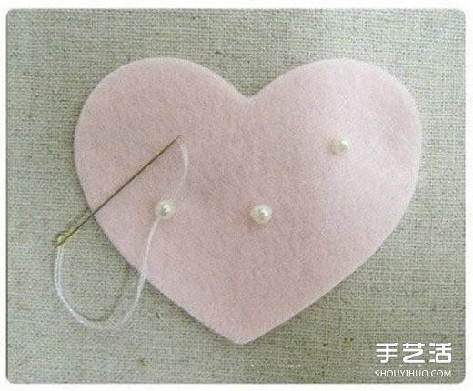 婚禮用漂亮愛心掛飾布藝手工制作圖解教程 -  www.rpnrmr.com