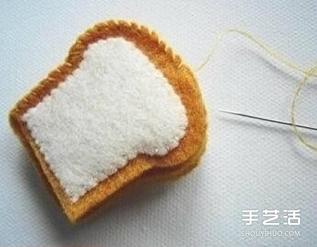不織布小掛件手工制作 簡單布藝掛飾DIY圖解 -  www.rpnrmr.com