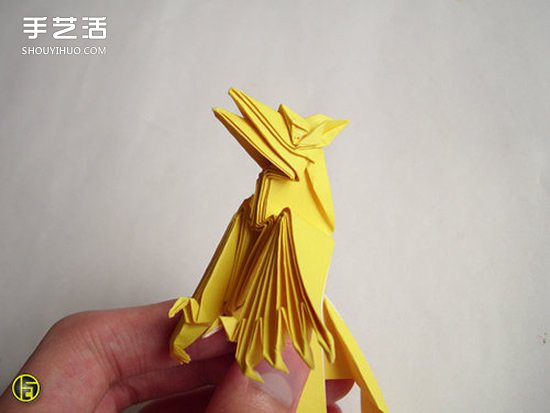 折紙狼人圖解過程步驟 復(fù)雜狼人的折法教程 -  www.rpnrmr.com