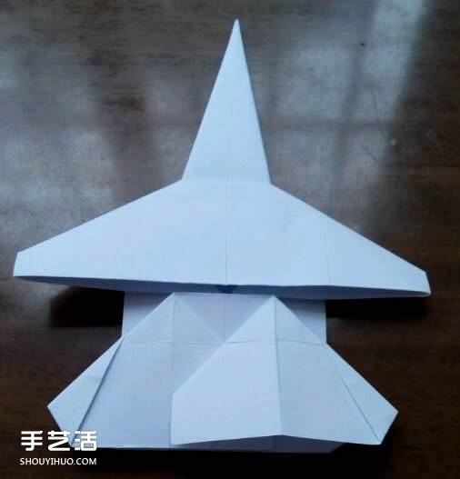 怎么用紙折戰(zhàn)斗機圖解 A4紙折戰(zhàn)斗機的折法 -  www.rpnrmr.com