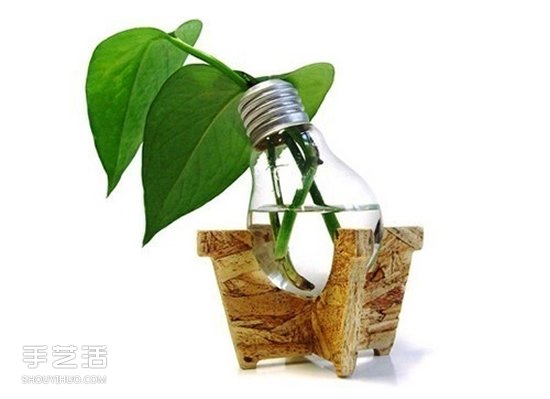 創(chuàng)意燈泡DIY手工藝品 廢燈泡手工制作圖片 -  www.rpnrmr.com