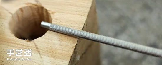 DIY自制原木臺(tái)燈做法 木塊手工制作臺(tái)燈的方法 -  www.rpnrmr.com