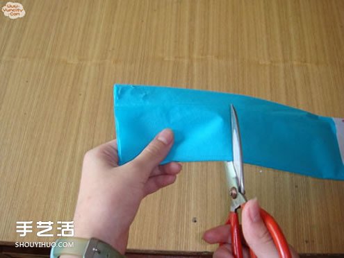 手工皺紋紙玫瑰花做法 簡單皺紋紙玫瑰花的折法 -  www.rpnrmr.com