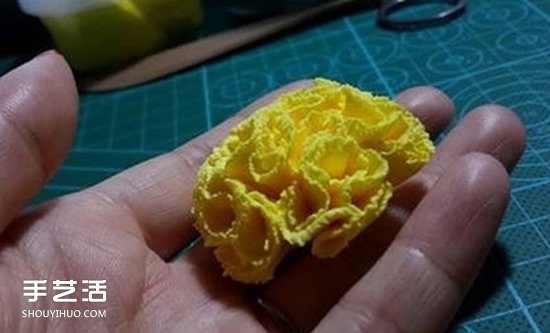 母親節(jié)康乃馨花制作 橡皮泥做康乃馨的教程 -  www.rpnrmr.com