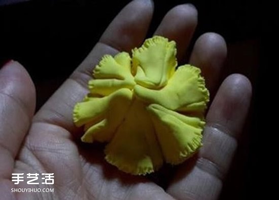 母親節(jié)康乃馨花制作 橡皮泥做康乃馨的教程 -  www.rpnrmr.com