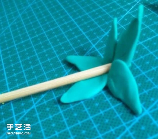 母親節(jié)康乃馨花制作 橡皮泥做康乃馨的教程 -  www.rpnrmr.com
