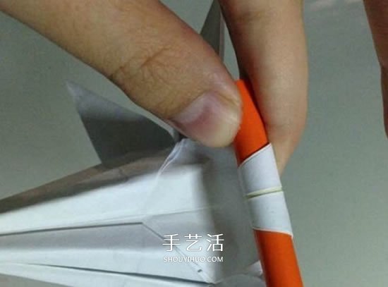 紙百合花的折法圖解 折百合花的方法步驟 -  www.rpnrmr.com