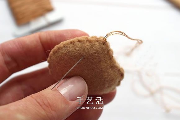 不織布新年小熊制作 超萌小熊布偶DIY圖解 -  www.rpnrmr.com