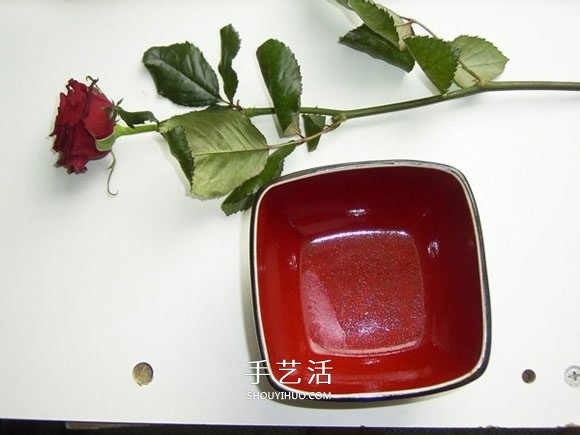 創(chuàng)意情人節(jié)禮物冰凍愛心DIY制作圖解教程 -  www.rpnrmr.com