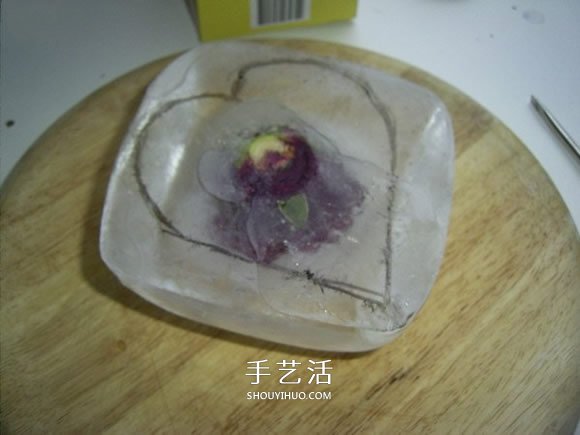 創(chuàng)意情人節(jié)禮物冰凍愛心DIY制作圖解教程 -  www.rpnrmr.com