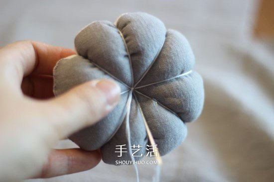 可愛南瓜針插的做法 DIY布藝針插制作圖解 -  www.rpnrmr.com