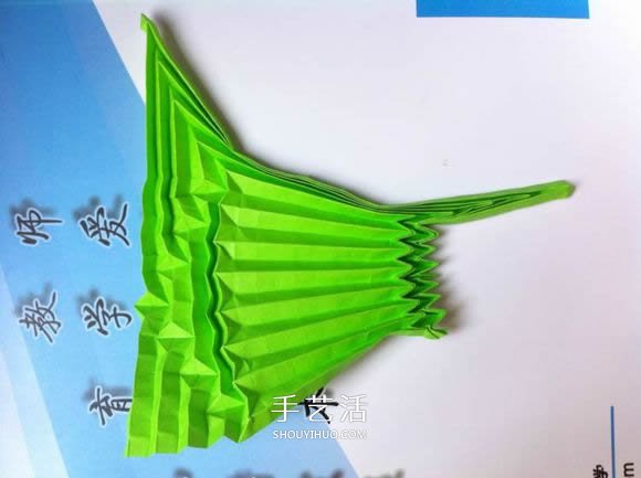 蛇腹蝴蝶的折法圖解 折紙美麗蝴蝶的方法教程 -  www.rpnrmr.com