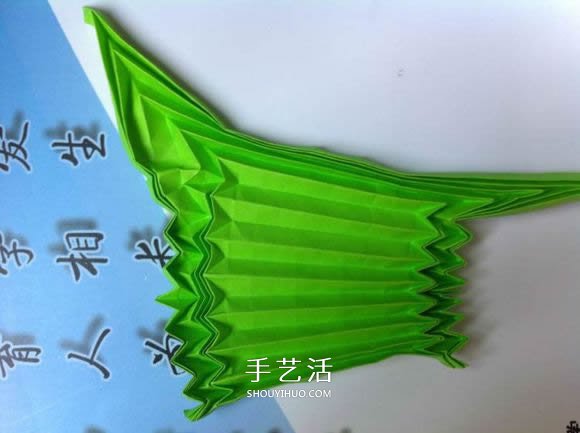蛇腹蝴蝶的折法圖解 折紙美麗蝴蝶的方法教程 -  www.rpnrmr.com