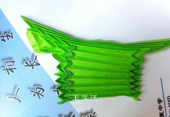 蛇腹蝴蝶的折法圖解 折紙美麗蝴蝶的方法教程 -  www.rpnrmr.com