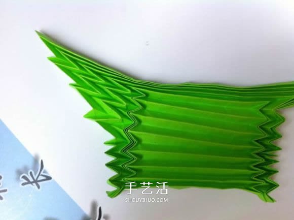 蛇腹蝴蝶的折法圖解 折紙美麗蝴蝶的方法教程 -  www.rpnrmr.com