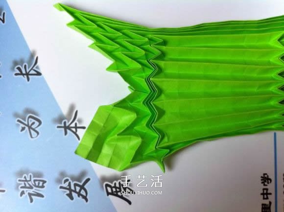 蛇腹蝴蝶的折法圖解 折紙美麗蝴蝶的方法教程 -  www.rpnrmr.com