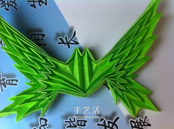 蛇腹蝴蝶的折法圖解 折紙美麗蝴蝶的方法教程 -  www.rpnrmr.com