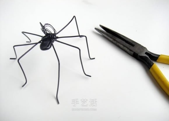 萬圣節(jié)蜘蛛便簽夾DIY 鐵絲手工制作可愛小蜘蛛 -  www.rpnrmr.com