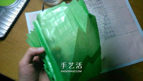 立體螳螂的折法圖解 折紙小螳螂的詳細(xì)步驟 -  www.rpnrmr.com
