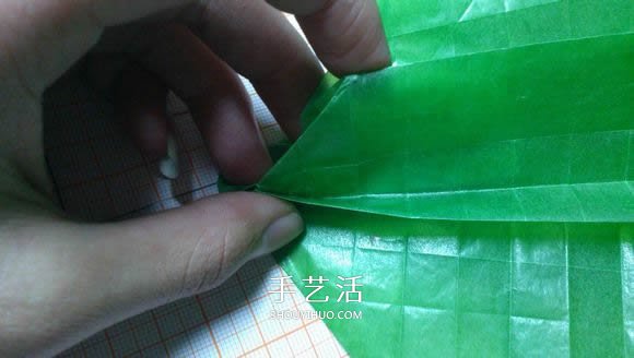 立體螳螂的折法圖解 折紙小螳螂的詳細(xì)步驟 -  www.rpnrmr.com