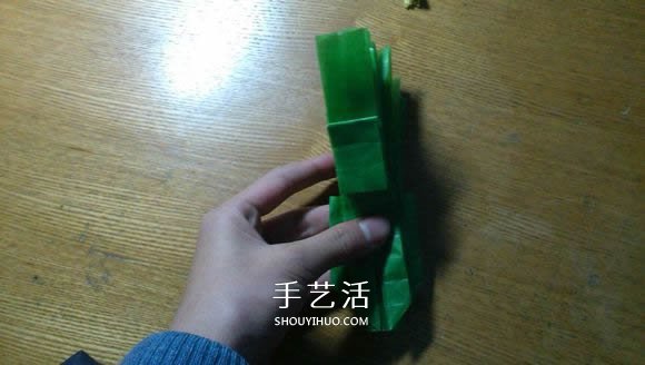 立體螳螂的折法圖解 折紙小螳螂的詳細(xì)步驟 -  www.rpnrmr.com