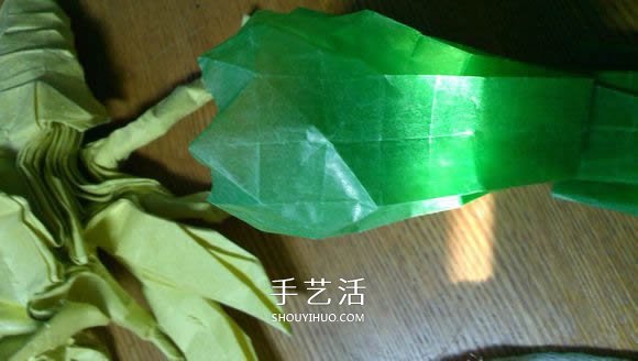 立體螳螂的折法圖解 折紙小螳螂的詳細(xì)步驟 -  www.rpnrmr.com