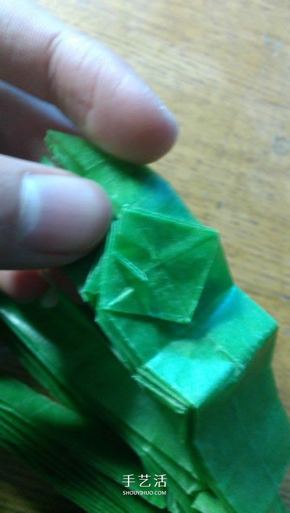 立體螳螂的折法圖解 折紙小螳螂的詳細(xì)步驟 -  www.rpnrmr.com