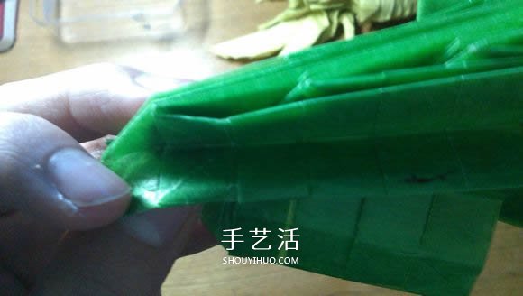 立體螳螂的折法圖解 折紙小螳螂的詳細(xì)步驟 -  www.rpnrmr.com