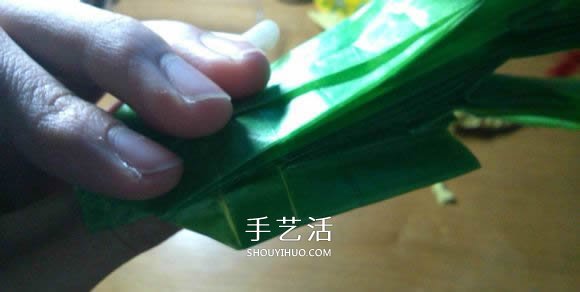 立體螳螂的折法圖解 折紙小螳螂的詳細(xì)步驟 -  www.rpnrmr.com