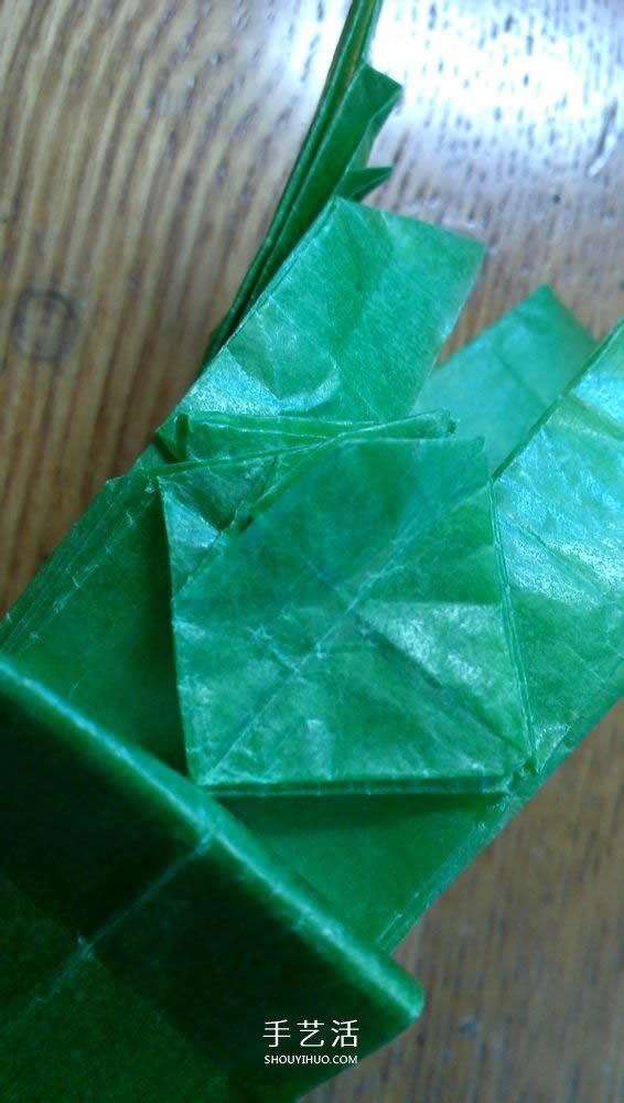 立體螳螂的折法圖解 折紙小螳螂的詳細(xì)步驟 -  www.rpnrmr.com