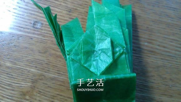 立體螳螂的折法圖解 折紙小螳螂的詳細(xì)步驟 -  www.rpnrmr.com